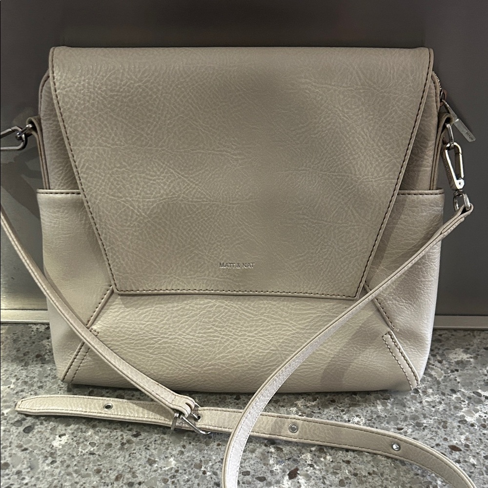 Matt & Nat Cream Crossbody Bag